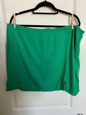 a new day Emerald Green Linen Top
